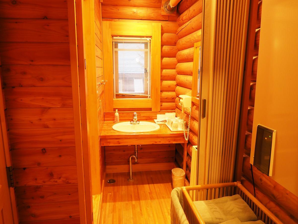 Log Larch Kanayama 3* Minamifurano