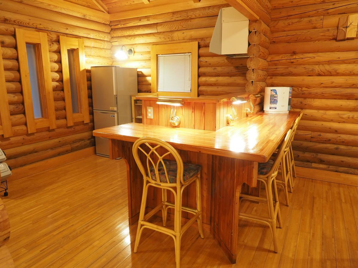 Log Larch Kanayama 3* Minamifurano